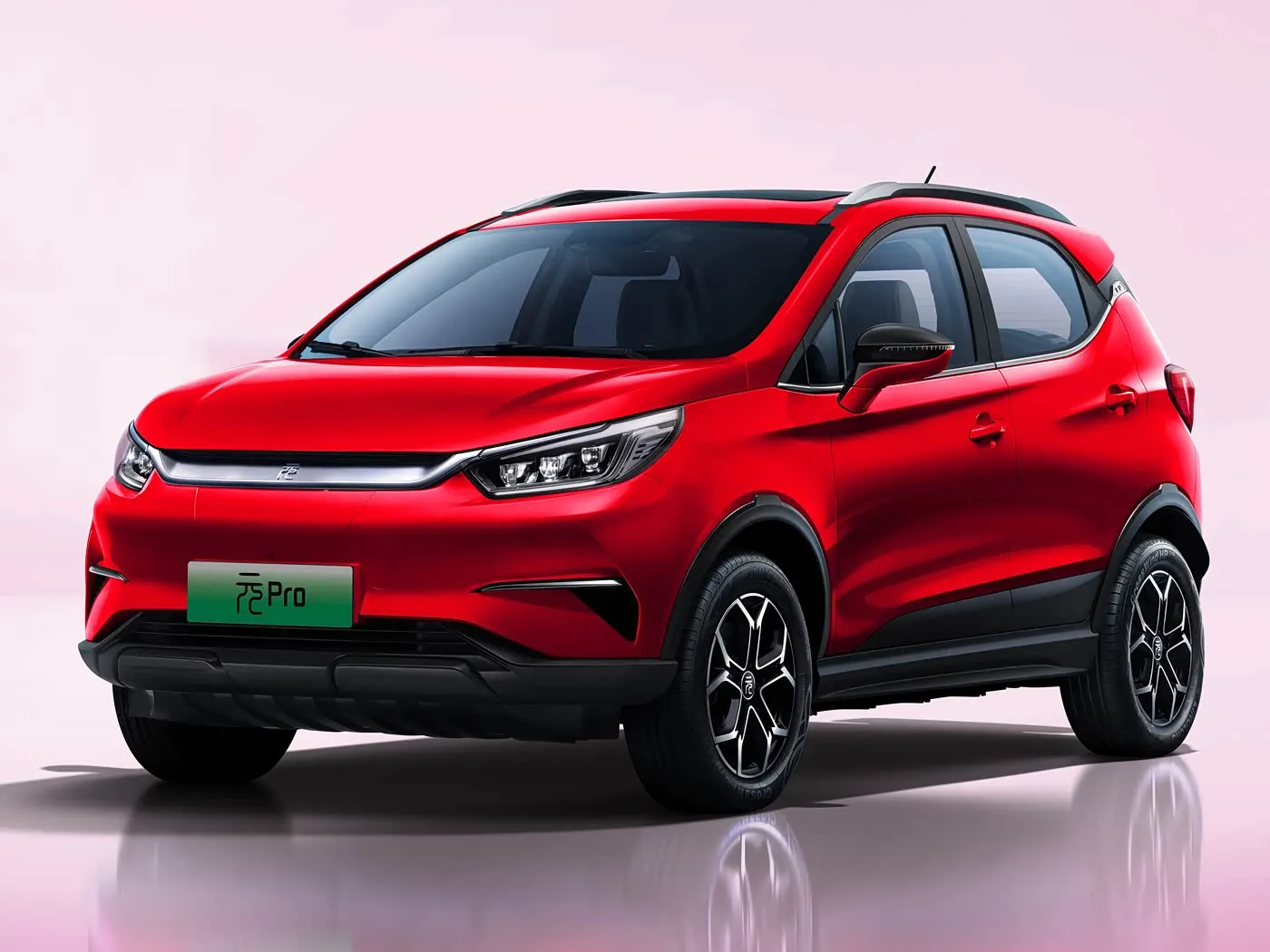 BYD Yuan Pro SUV พลังงานไฟฟ้าสุดหรูระยะทาง 320 กม. คุณสมบัติขั้นสูงสำหรับการขับขี่ในเมืองรถยนต์พลังงานใหม่