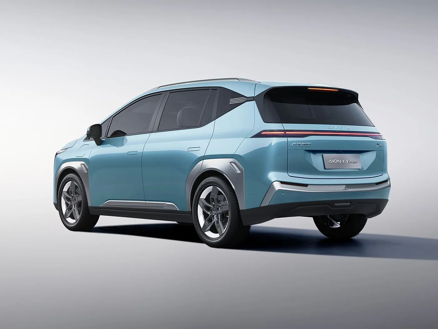 GAC Aion Y Plus รถยนต์ไฟฟ้ารุ่นขับขี่อัจฉริยะ 5 ประตู 5 ที่นั่ง EV SUV 150Kw รถยนต์พลังงานใหม่สำหรับขาย