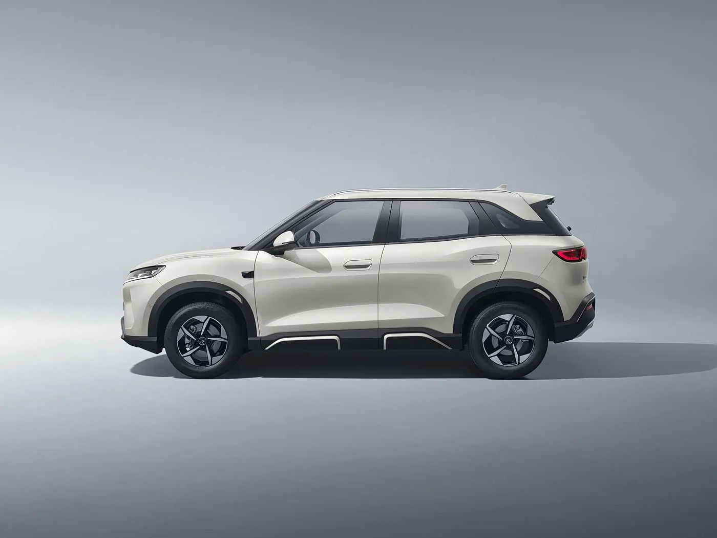 BYD Yuan UP Vitality Edition, รถเอสยูวีไฟฟ้าบริสุทธิ์ระยะไกล, e Platform 3.0, รถยนต์เพื่อการสัญจรในเมืองพลังงานใหม่