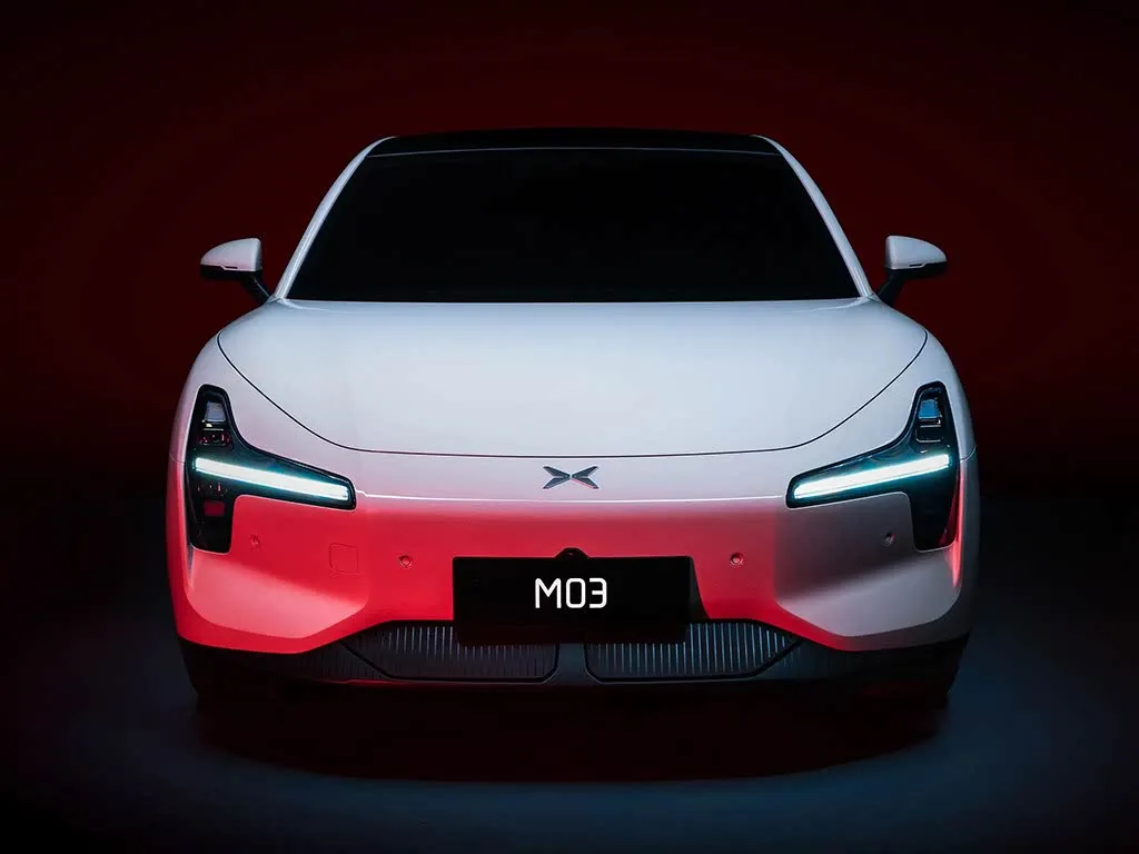 Xiaopeng 2025 Mona M03 ซีดานไฟฟ้าระยะไกล 515 กม. รถยนต์พลังงานใหม่ SUV และ Hatchback EV แบตเตอรี่ลิเธียม