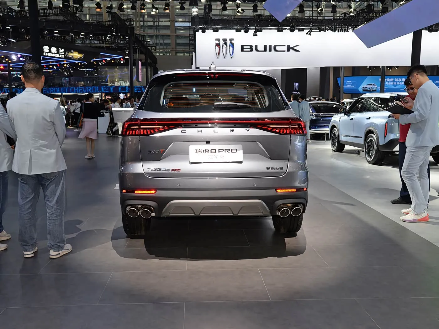 Chery Tiggo 8 Pro ครอบครัวหรู SUV เกียร์อัตโนมัติ กล้องด้านหลัง R18 ซ้าย เบนซิน Dark เบาะหนัง Euro VI Emission AWD