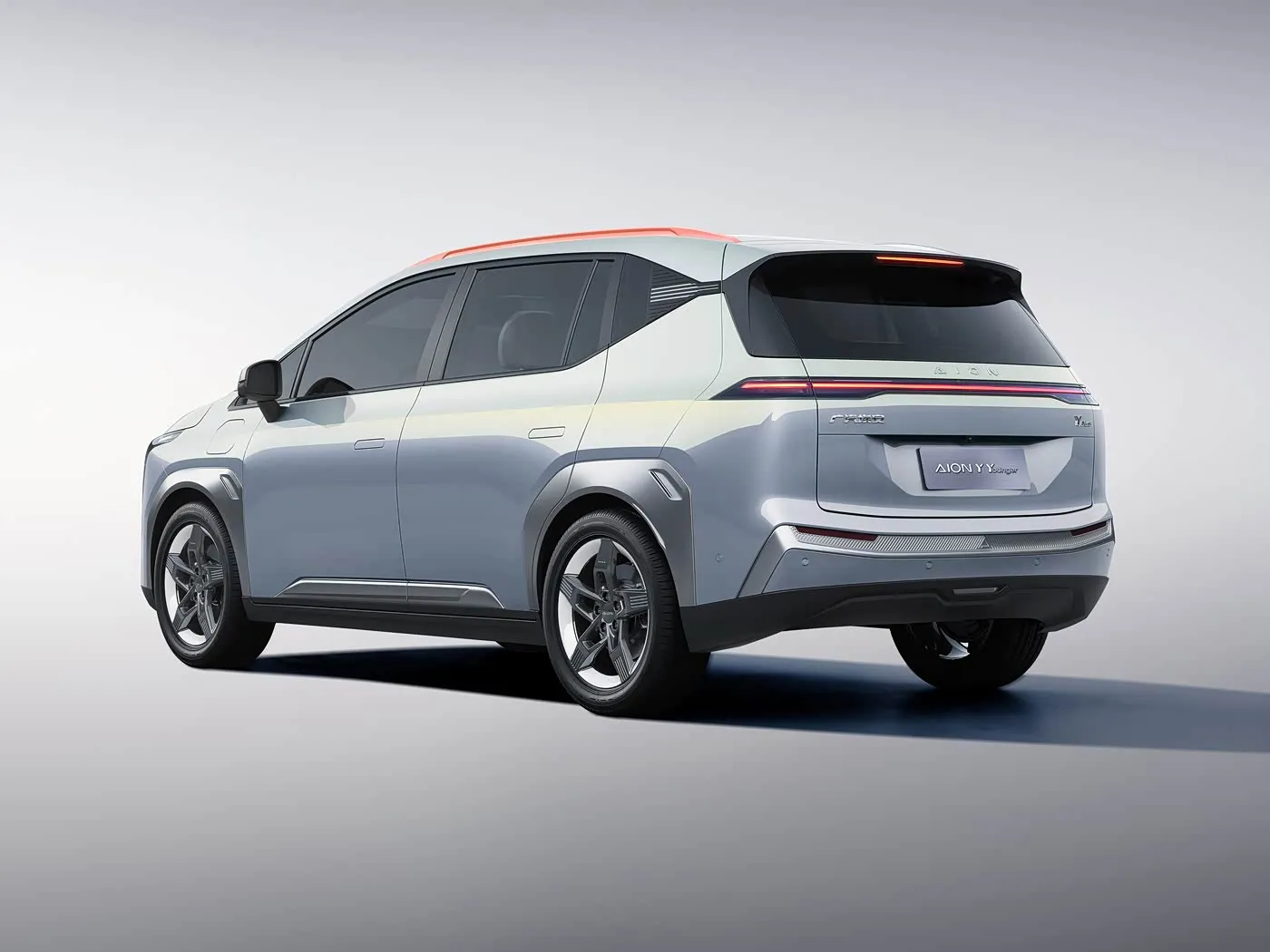 GAC Aion Y Plus รถยนต์ไฟฟ้ารุ่นขับขี่อัจฉริยะ 5 ประตู 5 ที่นั่ง EV SUV 150Kw รถยนต์พลังงานใหม่สำหรับขาย