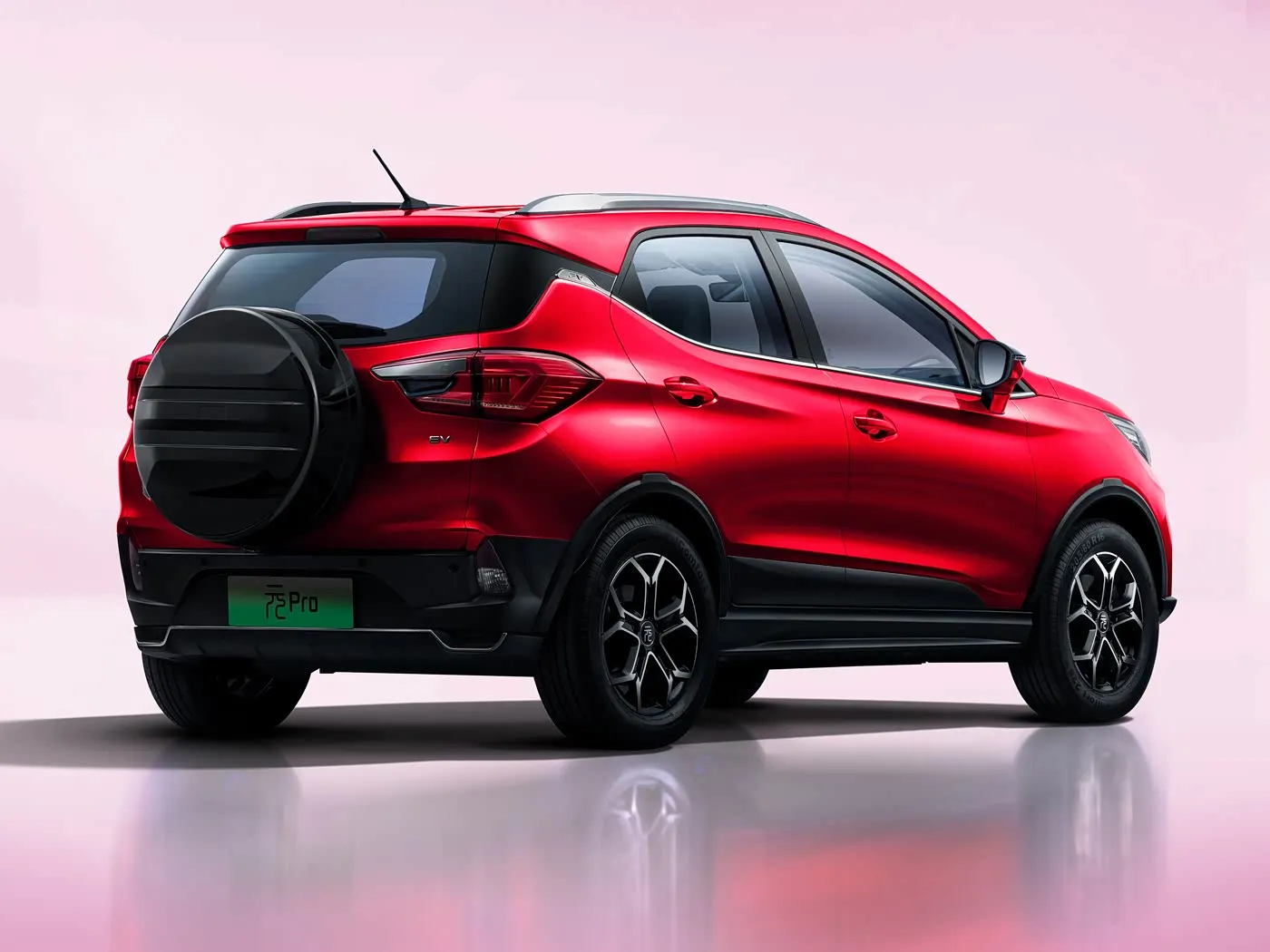 BYD Yuan Pro SUV พลังงานไฟฟ้าสุดหรูระยะทาง 320 กม. คุณสมบัติขั้นสูงสำหรับการขับขี่ในเมืองรถยนต์พลังงานใหม่