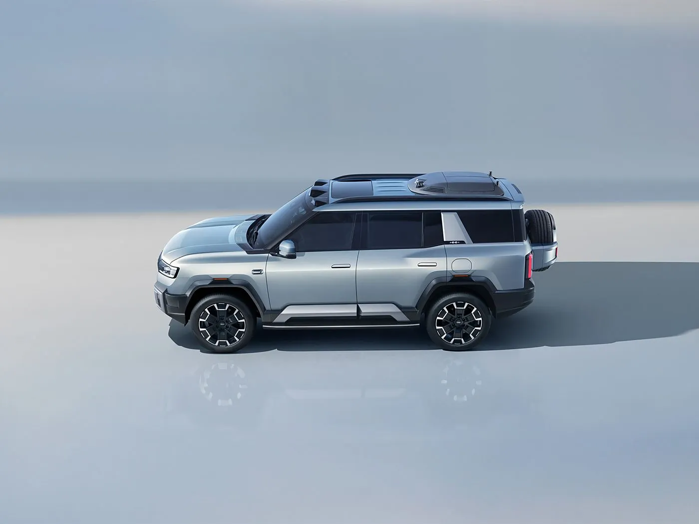 BYD Leopard 8 รถหรู PHEV SUV 505HP SUV ออฟโรดขั้นสูง 2.0T SUV ไฟฟ้าไฮบริดปลั๊กอินพร้อมเทคโนโลยี Cloud Chassis