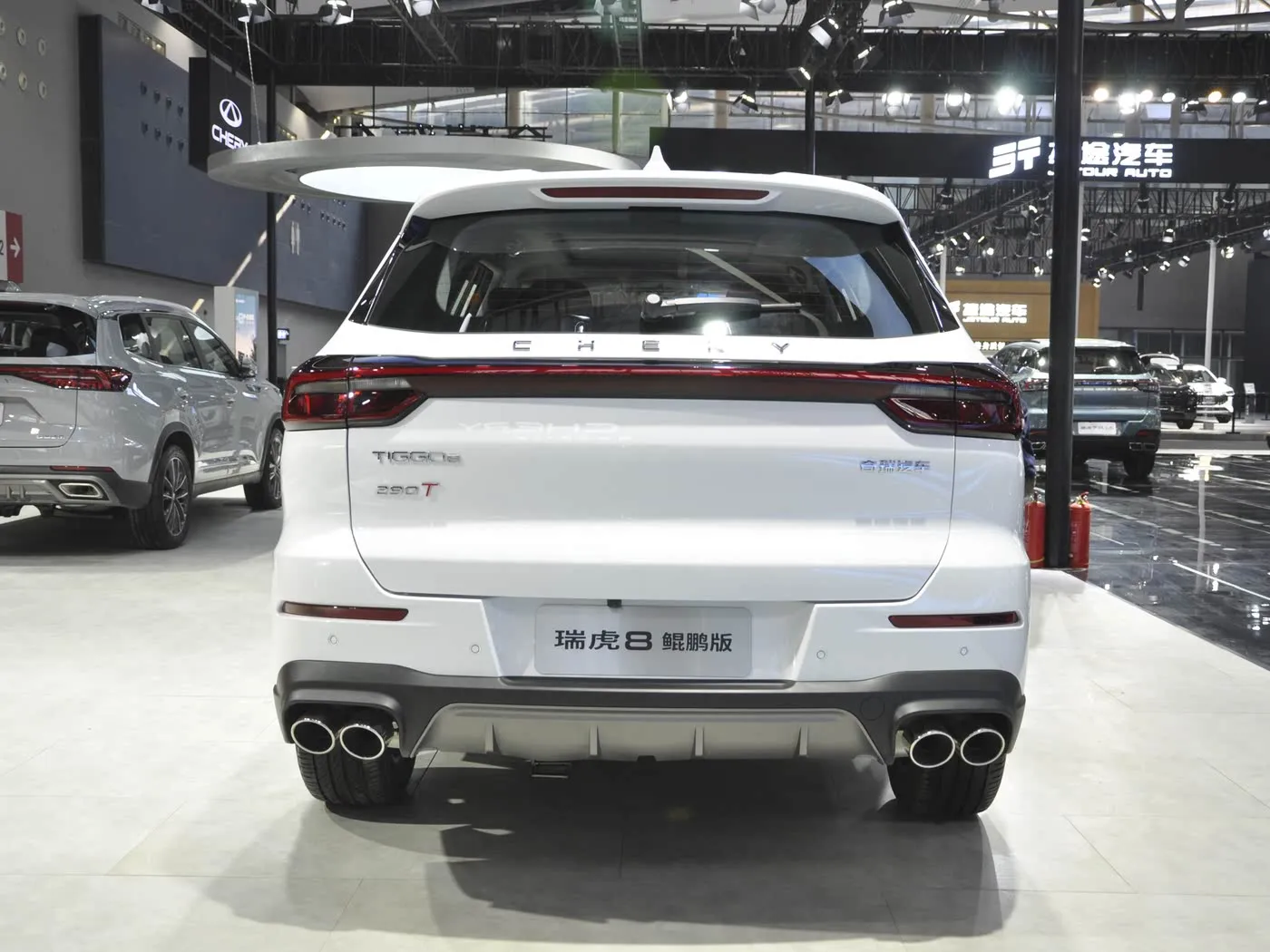 Chery RUIHU8 Tiggo Turbo SUV ขายร้อนยูโร VI R18 หนังใหม่อัตโนมัติ FWD R18 โลหะผสมโลหะ Shock แก๊ส/เบนซิน ไดรฟ์ซ้าย Dark