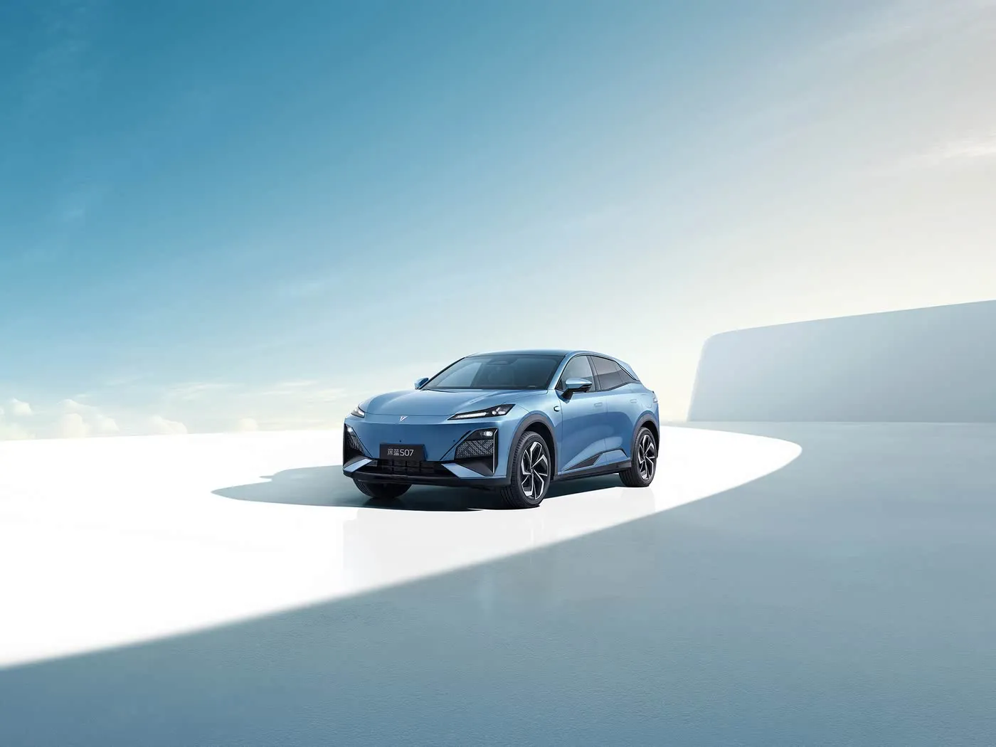 Deepal S07 รถยนต์พลังงานใหม่ Premium SUV Extended-Range/EV long Range Wheelbase 5 ที่นั่ง Inch Screen